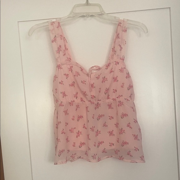 Tops - Pink ditsy floral top